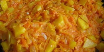 тефтели с бананами, кешью и карри