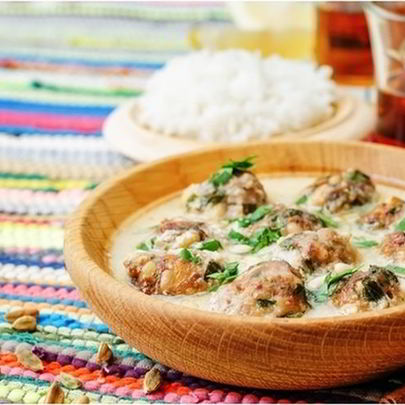 Тефтели в лимонном соусе