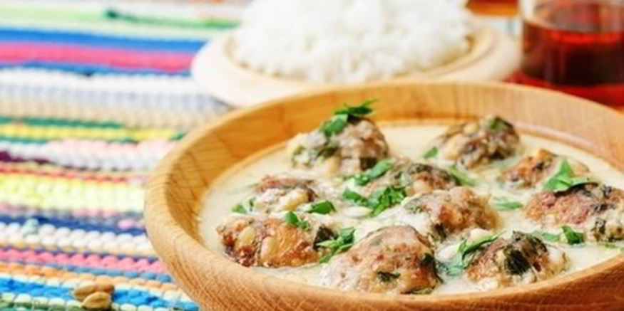 Рецепт тефтелей в лимонном соусе