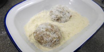 тефтели в сливочном соусе