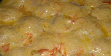 тефтели в сметанном соусе