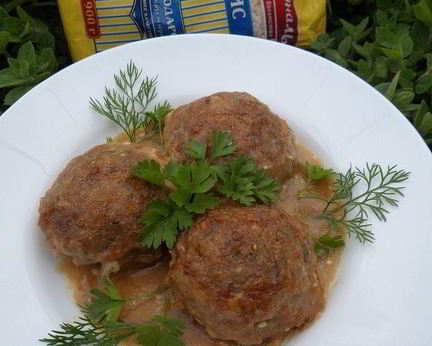 Запеченные рисово-рыбные тефтели