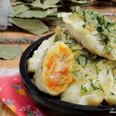 Постные вареники с капустой