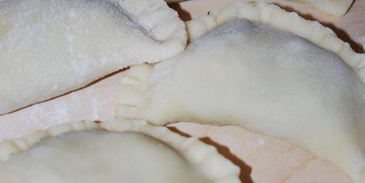 вареники с капустой и маслятами