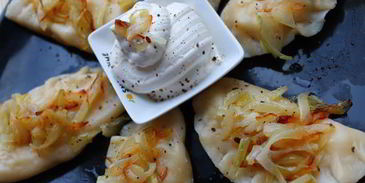 вареники с картошкой и жаренным луком