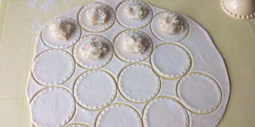 вареники с квашеной капустой и картошкой