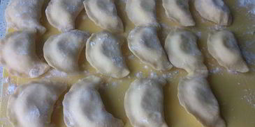 вареники с квашеной капустой и картошкой