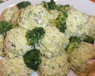 Запеченные ньокки из манной крупы с брокколи и сибасом