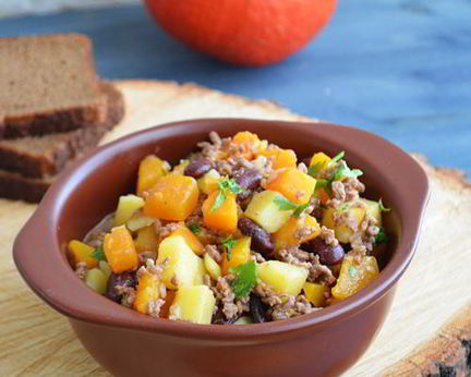 Тыквенное жаркое с фаршем и фасолью