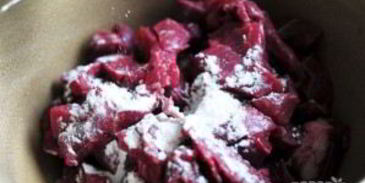 жаркое из говядины с грибами