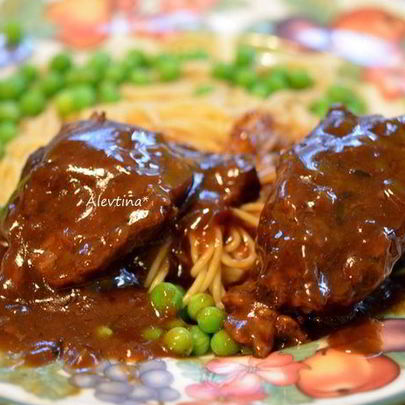 Жаркое из говядины с кофейным соусом