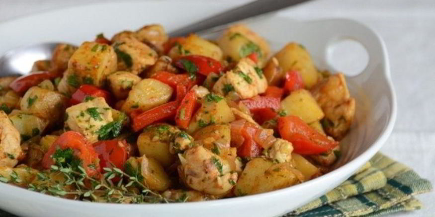 Рецепт жаркого из индейки на сковороде