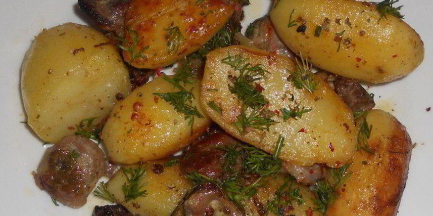 Рецепт жаркого из картофеля и куриных желудков