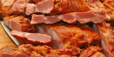 жаркое из копченой свинины с горохом