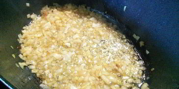 жаркое из курицы с айвой