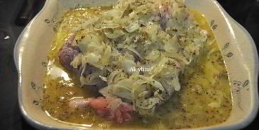 жаркое из свинины с луком, чесноком и цитрусом