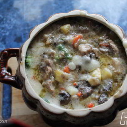 Жаркое под соусом бешамель