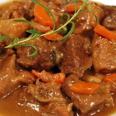 Жаркое под соусом