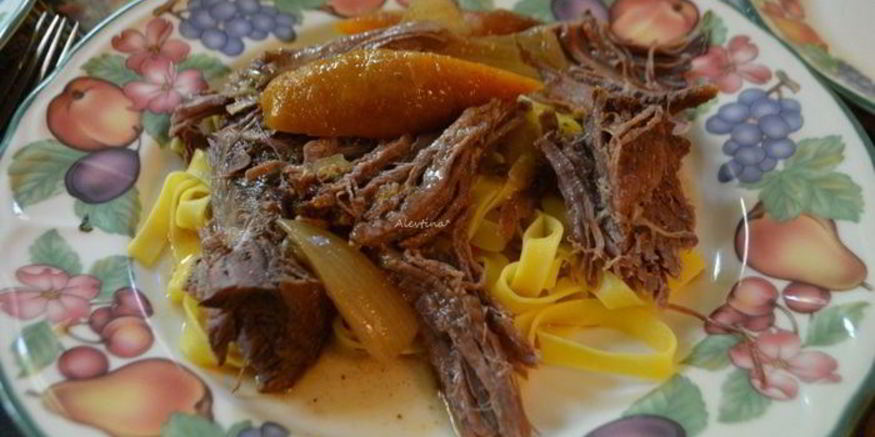 Рецепт жаркого с горчицей и кленовым сиропом в медленноварке