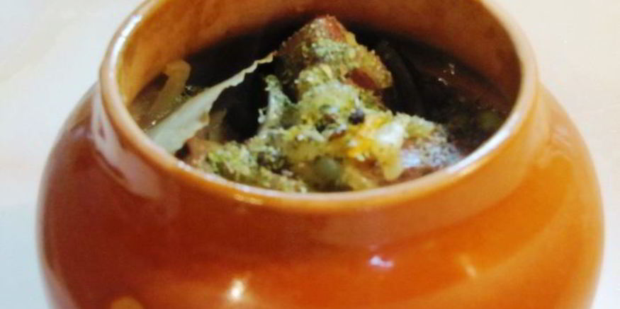 Рецепт жаркого с говядиной в горшочках по-домашнему