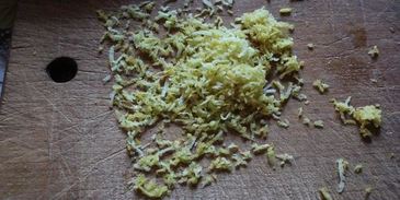 жаркое с пряными травами и овощами