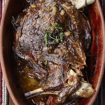 Жаркое в горшочках по-домашнему из свинины