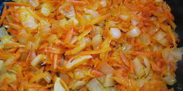 жаркое в горшочках с котлетами