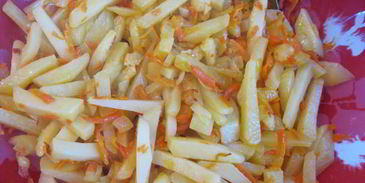 жаркое в горшочках с котлетами