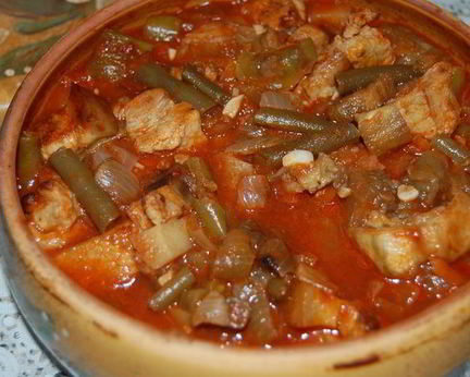 Жаркое в горшочке