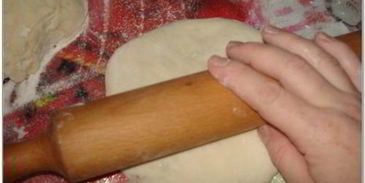 картофельные зразы и лепешки с одной начинкой