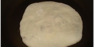 картофельные зразы и лепешки с одной начинкой