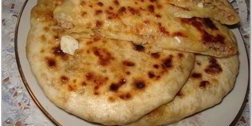 картофельные зразы и лепешки с одной начинкой