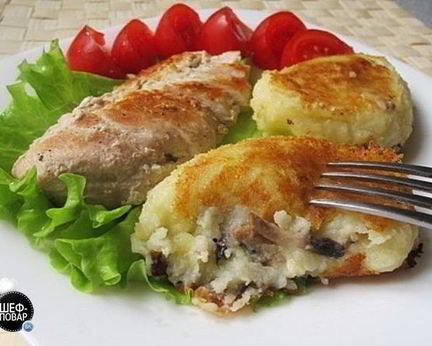 Картофельные зразы с шампиньонами и луком