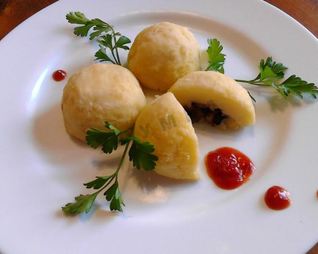 Картофельные зразы в духовке с грибами