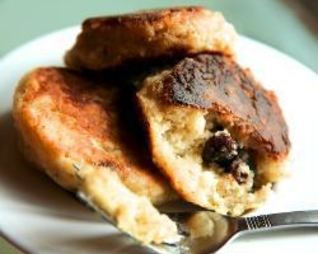 Творожные зразы с изюмом