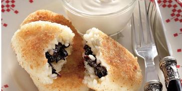 зразы из рисовой каши на молоке с черносливом