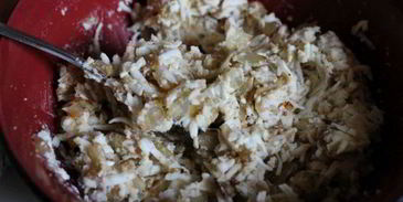 зразы из тилапии в беконе с овощным салатом