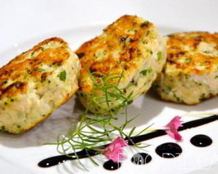 Зразы куриные со шпинатом и творогом в пароварке