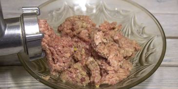 зразы мясные с яйцом