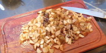 зразы с лесными грибами под соусом