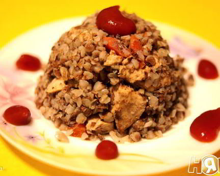 Гречка с курицей и овощами в мультиварке