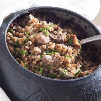 Гречка с потрошками в горшочке