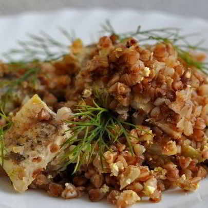 Гречка с рыбой в мультиварке