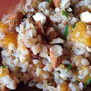 Рецепт Гречневой каши на кокосовом молоке с тыквой, петрушкой и миндалем