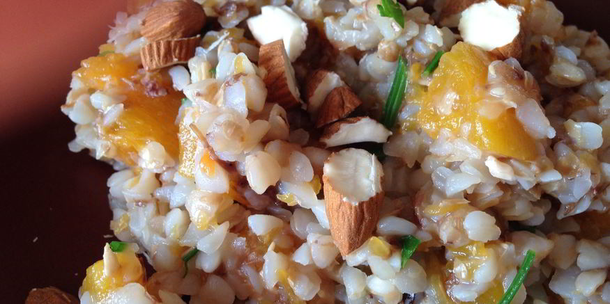 Рецепт гречневой каши на кокосовом молоке с тыквой, петрушкой и миндалем