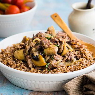 Гречневая каша с грибами и индейкой