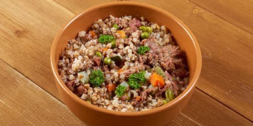 Рецепт гречневой каши с тушенкой