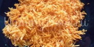 печень с морковью и зеленью и гречка на гарнир