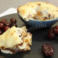 Рецепт Гурьевской каши с арахисом, бананами, киви и сухофруктами