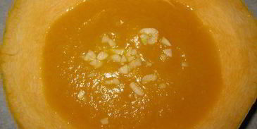 каша из тыквы в тыквенном горшочке с грецкими орехами